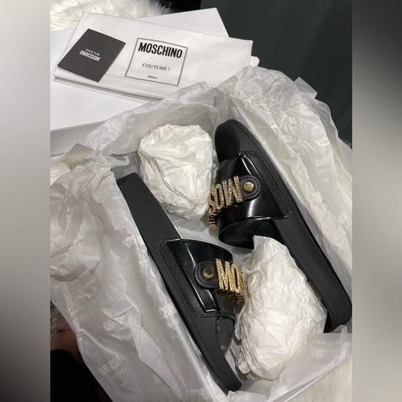 Moschino crystal logo slides size 39 - Picture 2 of 5